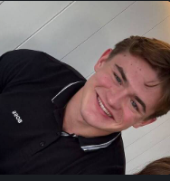 Damian-Jaden Schmelzer, CEO van Damian Commerce